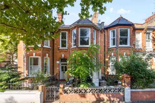 4 Bedroom Edwardian House For Sale Oxford Gardens London W10