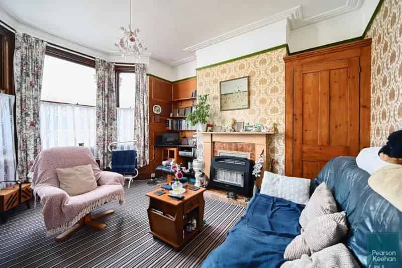 4 Bedroom Terraced House to Rent in Brighton