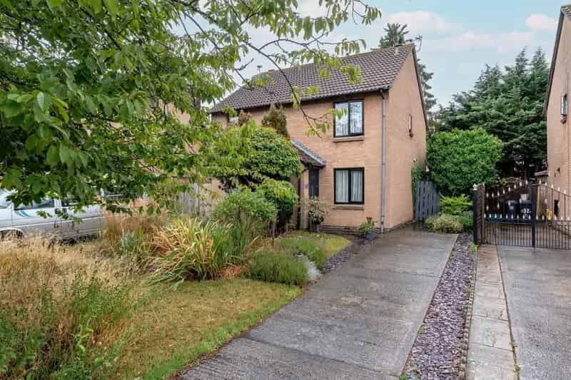 2 Bedroom Semi-Detached House for Sale BS16