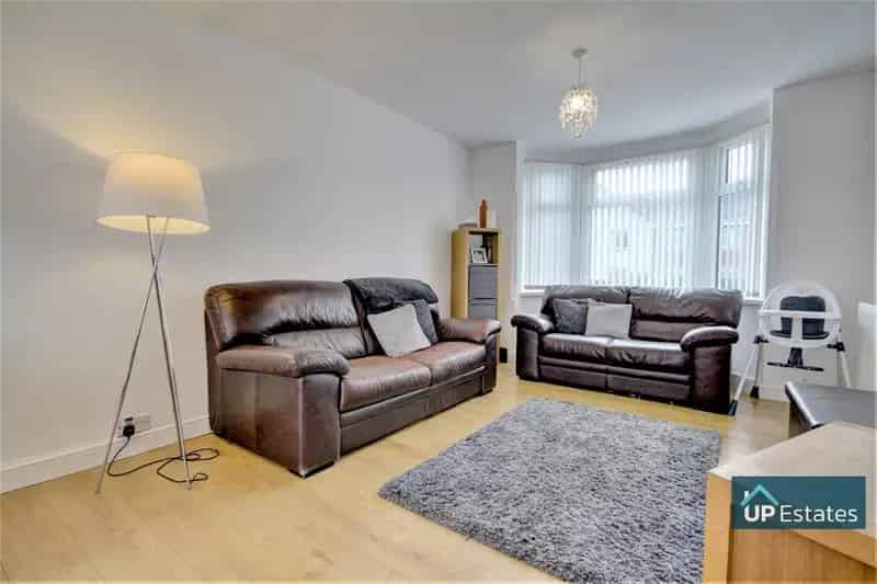 3 Bedroom Terraced House to Rent - Garage - South-Facing Garden