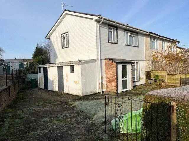 3 bedroom semi-detached house for sale