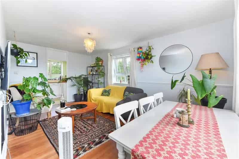 1 Bedroom Flat London Newly Refurbished Available October 2024