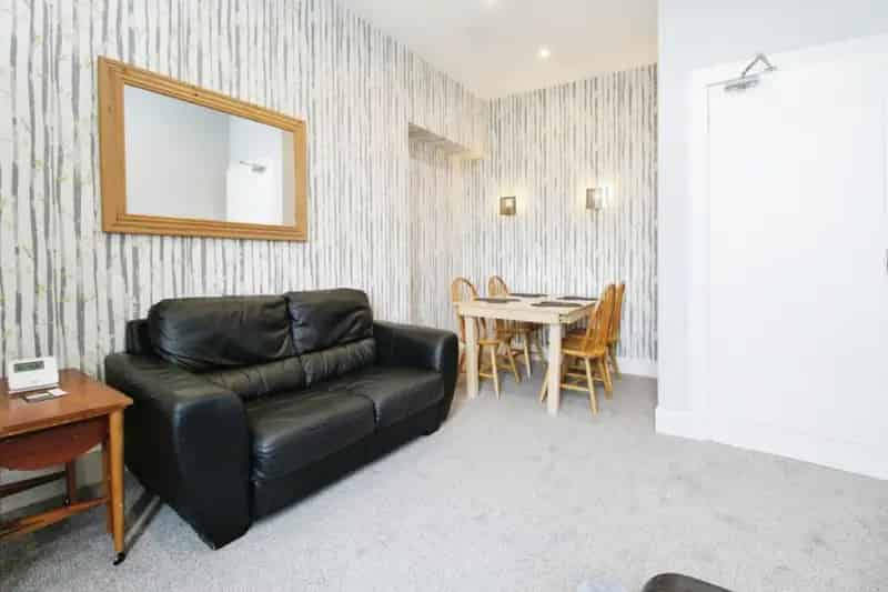 3 Bedroom Flat for Sale in Aberdeen Kittybrewster