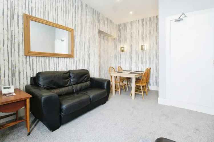 3 Bedroom Flat for Sale in Aberdeen Kittybrewster