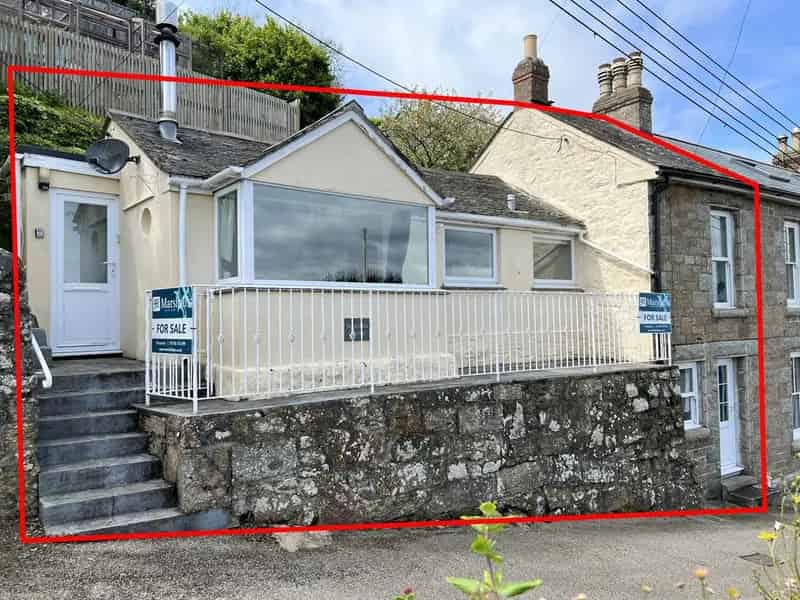 2 Bedroom Cottage to Rent Sea Views Pets Welcome