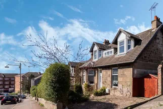 4 Bedroom Detached House for Sale in Glasgow