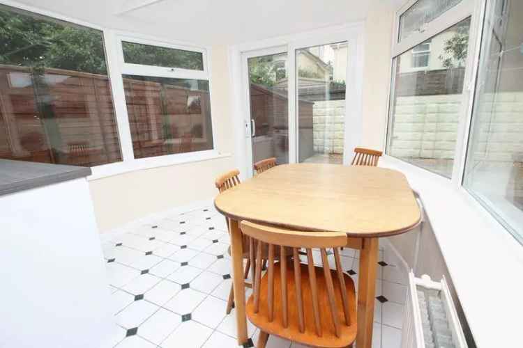 4 Bedroom Semi-Detached House - Student Property