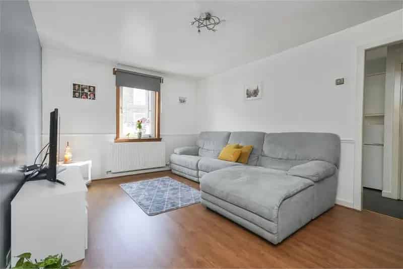 2 Bed Flat Ground Floor Leith Links Colonies