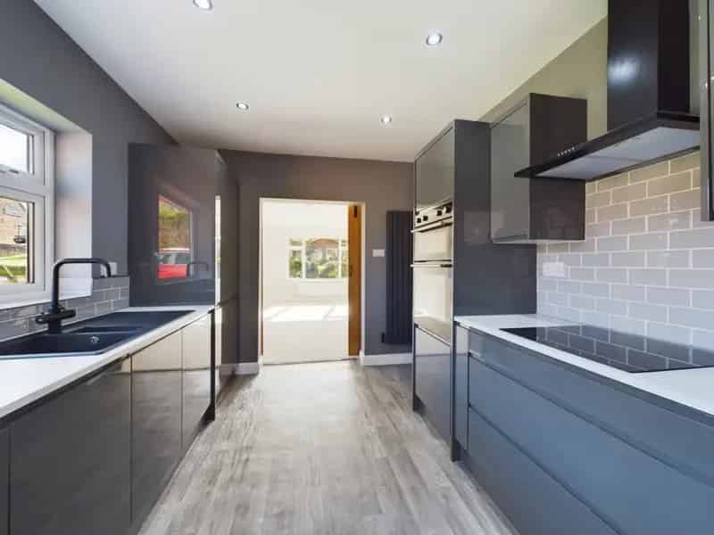 3 Bedroom Bungalow For Sale