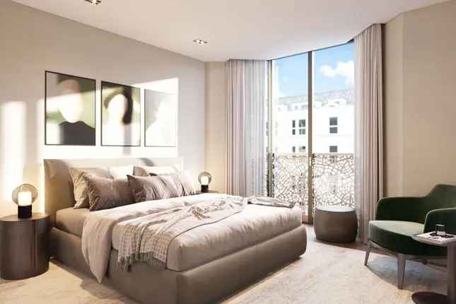 Flat for sale in Great Portland, Marylebone, London W1W