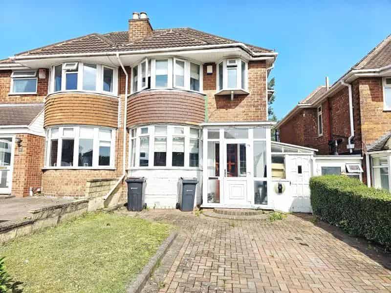 3 Bedroom Semi Detached House For Sale