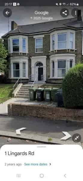 Lewisham High Street Apartment Near Transport and Shops