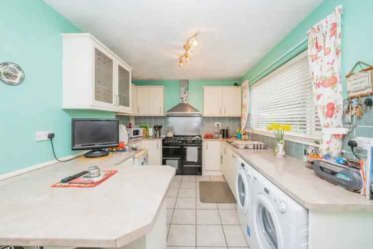Family Home in Belton - 3 Beds, Modern Kitchen, Large Garden