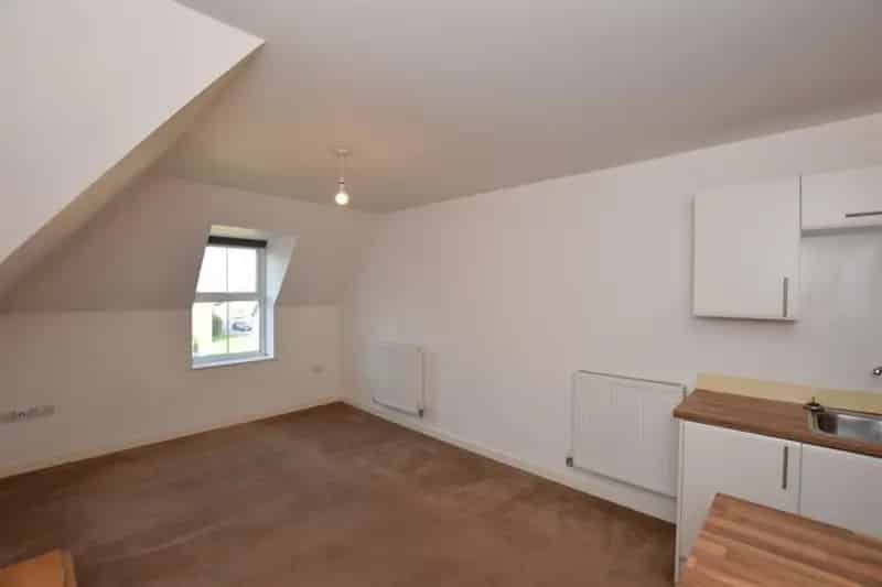 2 Bedroom Flat To Let Near Southampton Central Station
