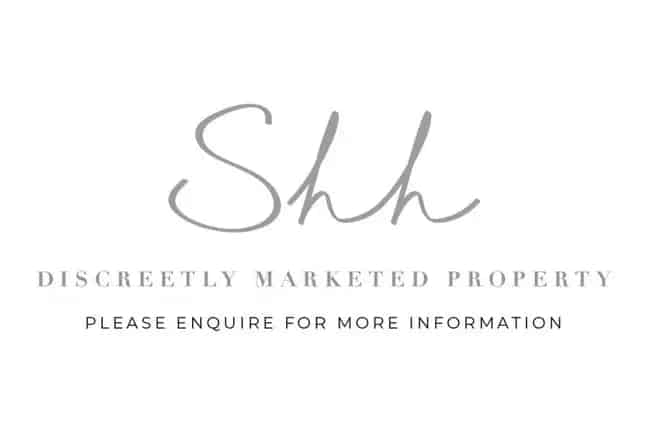 5 Bedroom Detached House for Sale in Stanmore HA7