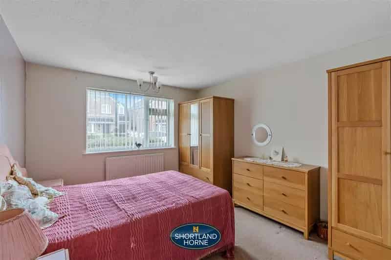 2 Bedroom Semi-Detached Bungalow Walsgrave Coventry