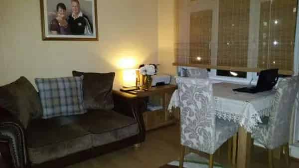 Council Flat Refurbished Near Jubilee Line and Southwark Park