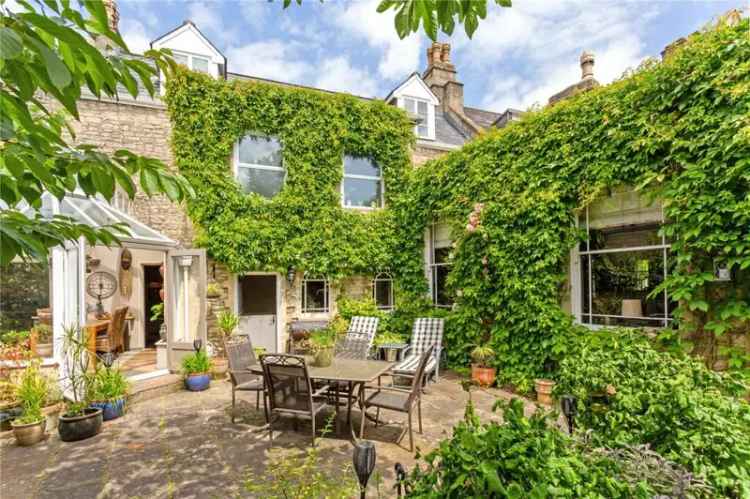 5 Bedroom Semi-Detached House for Sale