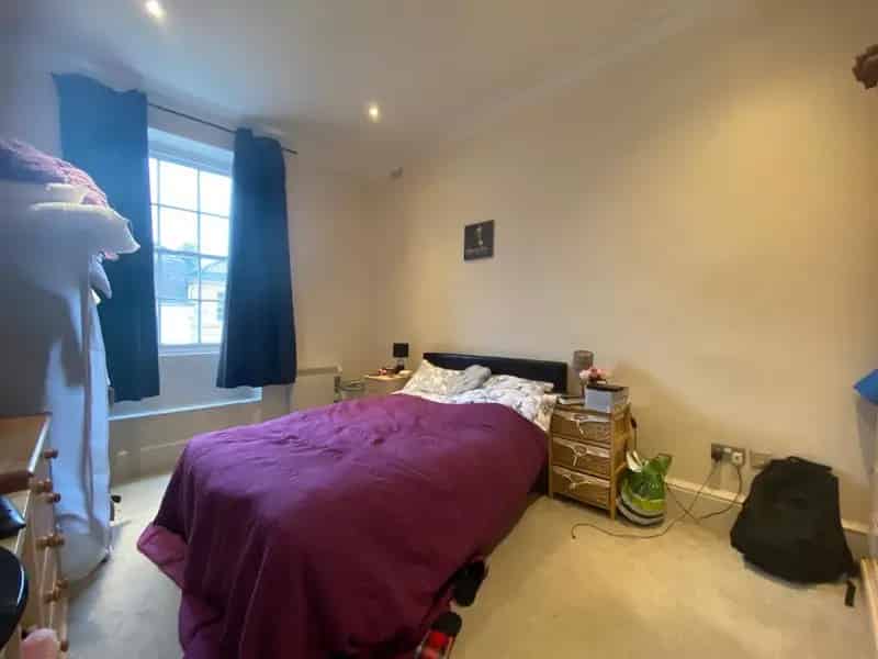 1 Bedroom Flat Bristol City Centre Furnished No Deposit