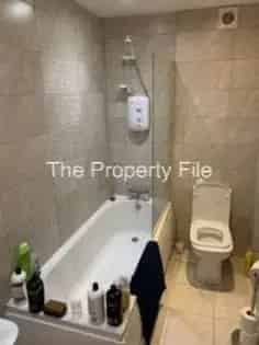 3 Bedroom 77m² Flat Manchester Available July 1st 2025