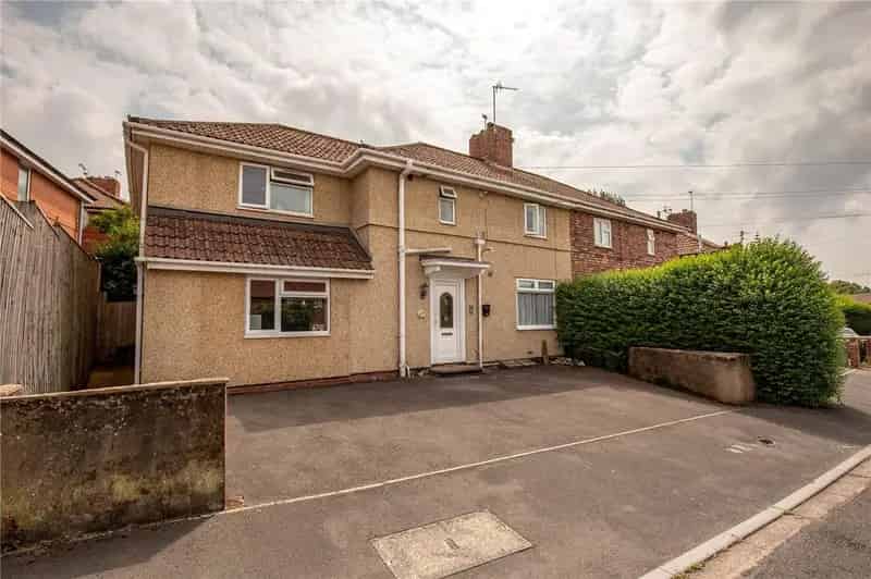 1 Bedroom Apartment for Sale - First-Time Buyers or Investors