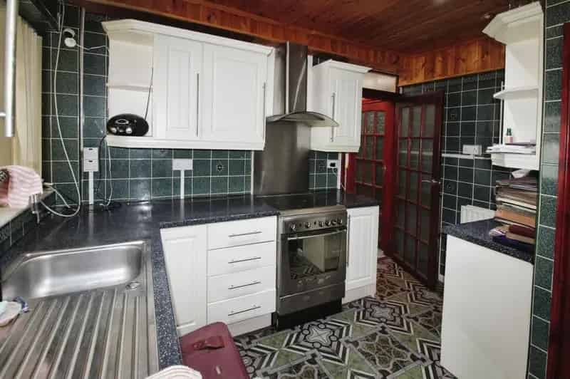 3 Bedroom End Terrace House Birmingham B33 For Sale