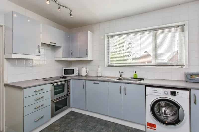 Spacious Semi Detached Family Home No Onward Chain