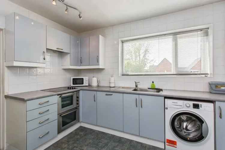 Spacious Semi Detached Family Home No Onward Chain