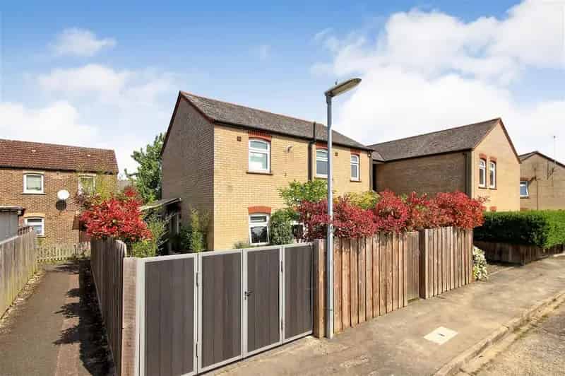 1 Bedroom Flat for Sale