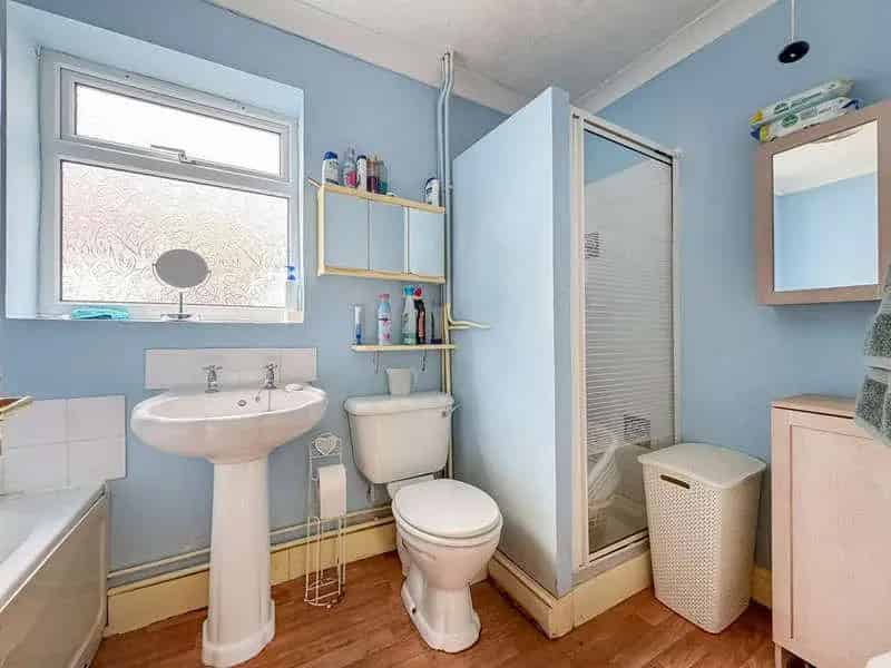 2 Bed Detached Bungalow For Sale Large Plot Near Church