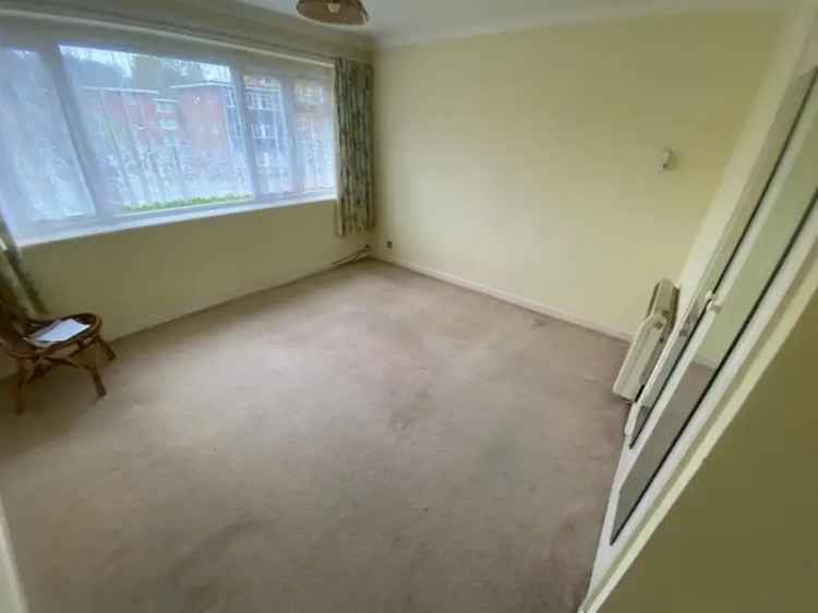 2 bedroom Flat
 For Sale