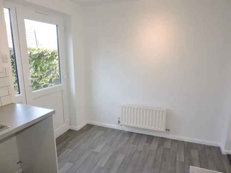 2 Bedroom Townhouse to Rent Near City Centre
