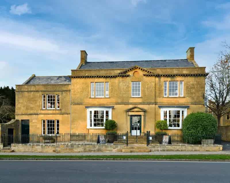Cotswold Stone Property - Freehold Investment Opportunity