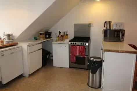 Double Bedroom in Aberdeen City Centre HMO Flat - Ideal for Students
