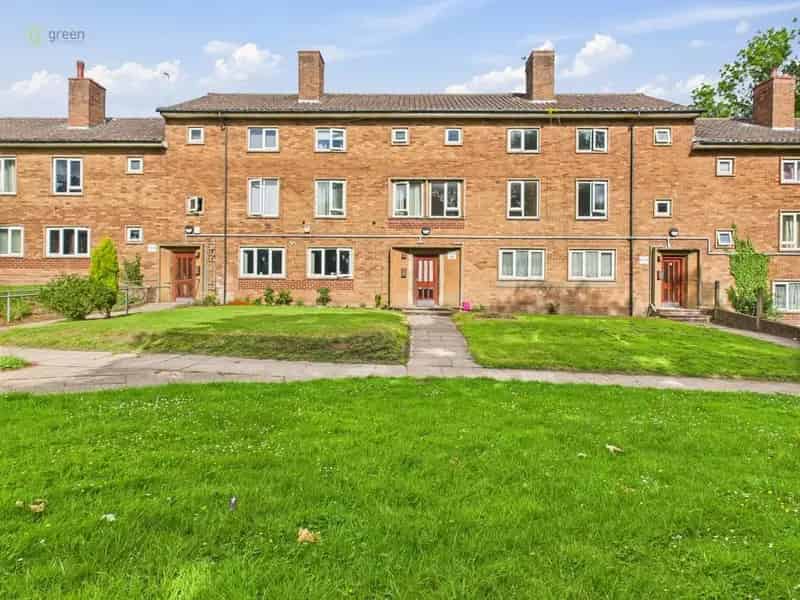 2 Bedroom Duplex Apartment For Sale