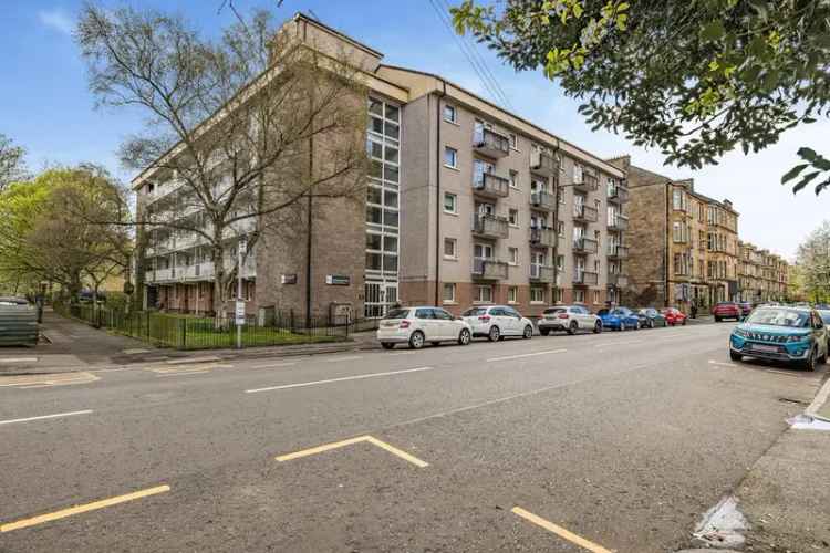 1 Bedroom Flat for Sale - Bright and Airy Apartment with Balcony