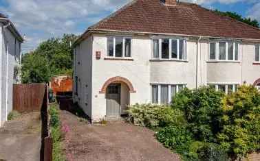 House For Sale in Taunton, England