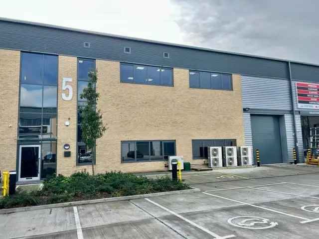 Industrial For Rent in High Wycombe, England