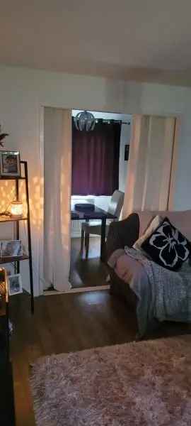 House For Rent in Aylesbury, England