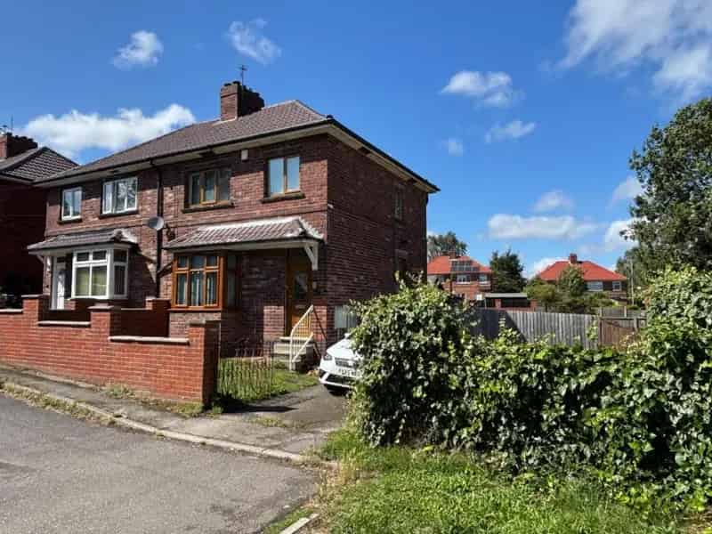 3 Bed House for Sale Hoyland Barnsley