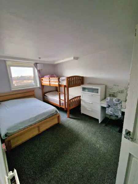 Flat For Rent in London, England