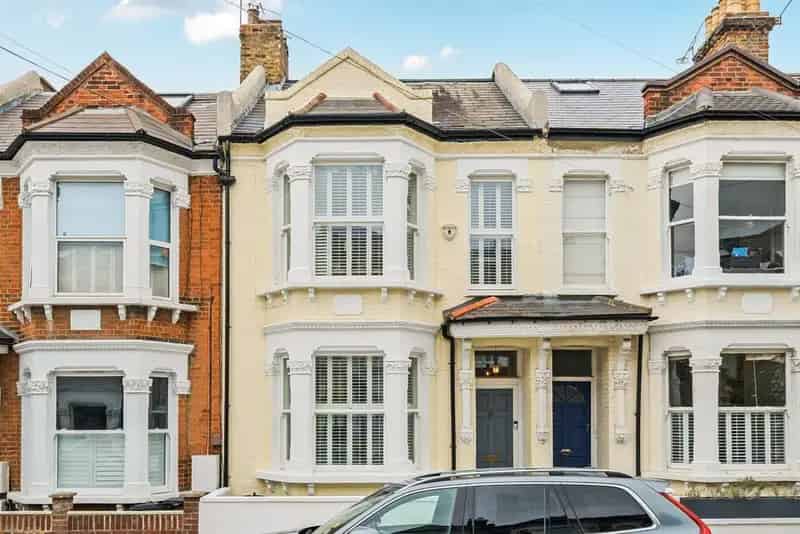 Victorian Family Home near Clapham Common