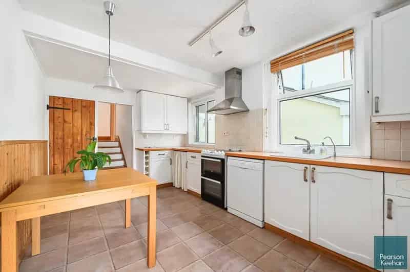 3 Bedroom Victorian House Near Fiveways and Preston Park