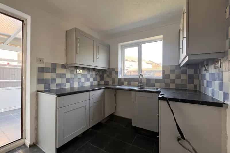 3 Bedroom Semi-Detached House with Modern Upgrades