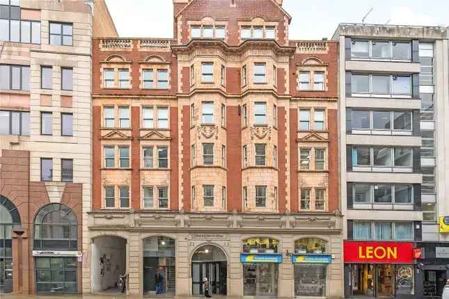 3 Bedroom Apartment Holborn London WC1V Large Terrace