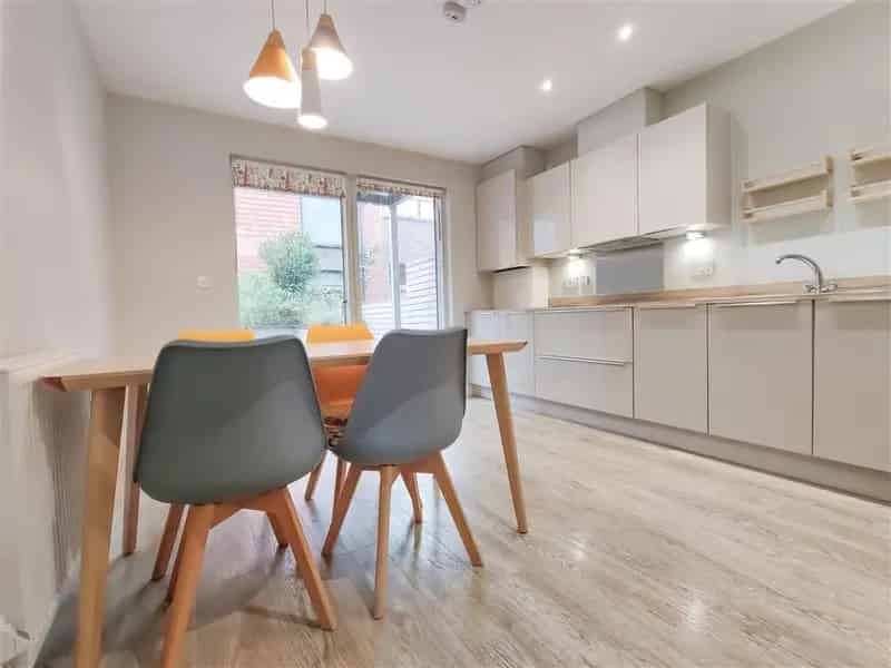 Three Storey Home with River Trent Views Solar Powered