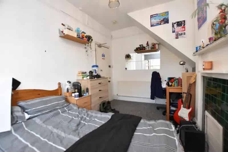 1 Bedroom Student House Near Whiteladies Road
