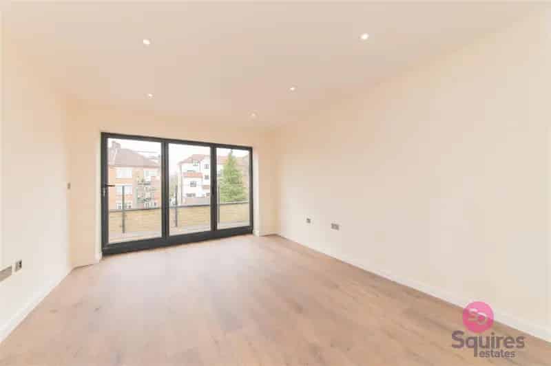 1 Bedroom Flat New Southgate - Brand New Apartment