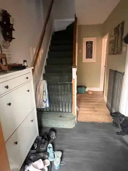 3 Bed House Family Home Near London with Large Garden and Driveway