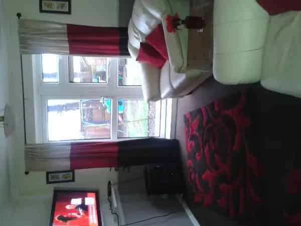 Spacious Home with Large Living Room and Garden Access